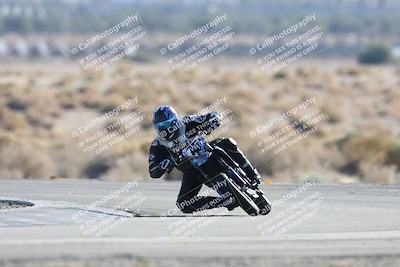 media/Dec-07-2025-CVMA (Sun) [[3e7d2de5dc]]/Race 12- Formula 40 MW and LW/